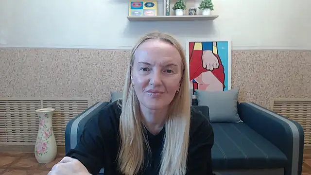 Snapshot of Bella_soulmate chatting on 2, 7, 2026 Bella soulmate online show from 2, 7, 2026