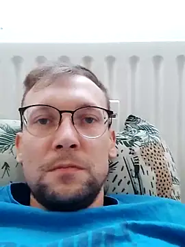 Snapshot of GaryJohnson79 chatting on 3, 3, 2026 GaryJohnson79 online show from 3, 3, 2026