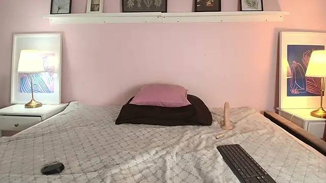 Snapshot of Abigailladyy chatting on 30, 4, 2026 Abigailladyy online show from 30, 4, 2026