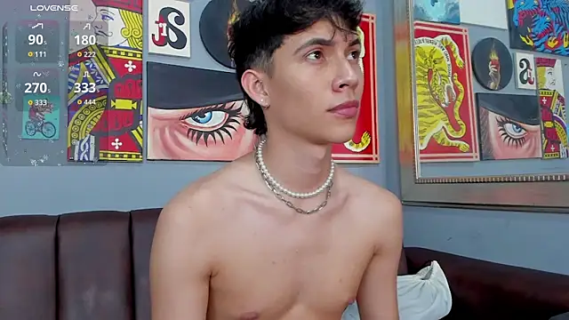 AronTawers online show from 4, 4, 2026