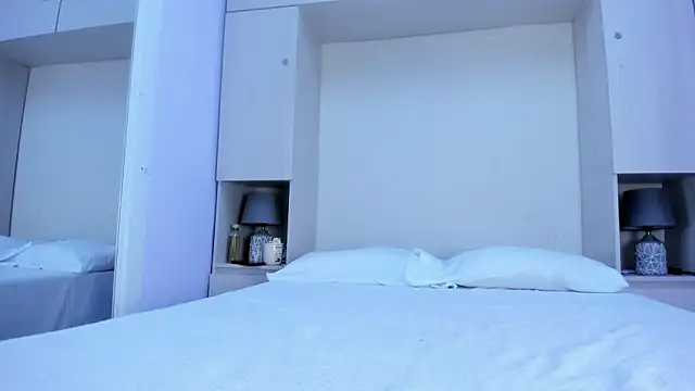 Oshun 444 online show from 12, 3, 2026