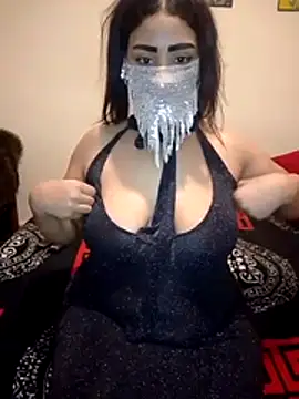 Snapshot of madleen_Mm chatting on 28, 2, 2026 madleen Mm online show from 28, 2, 2026