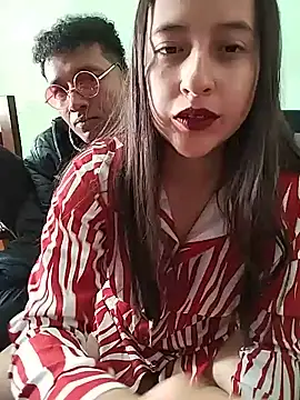 Snapshot of MaskedLatinaX chatting on 26, 5, 2026 MaskedLatinaX online show from 26, 5, 2026