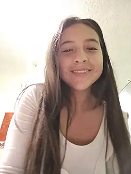 Snapshot of MaskedLatinaX chatting on 3, 6, 2026 MaskedLatinaX online show from 3, 6, 2026