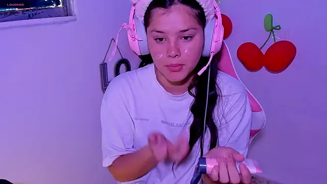 trianna sweet online show from 8, 4, 2026