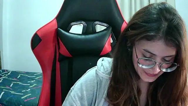 Snapshot of Sparkyvape chatting on 27, 2, 2026 Sparkyvape online show from 27, 2, 2026