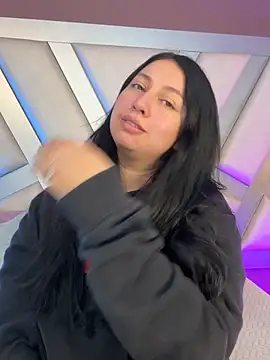 Ashleeyprincess01 online show from 7, 4, 2026