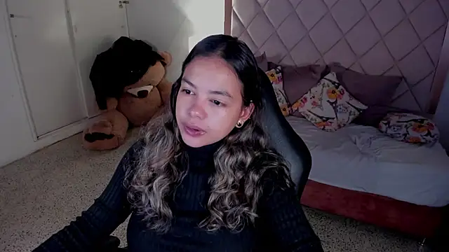 Snapshot of dulce_lyraa1 chatting on 6, 5, 2026 dulce lyraa1 online show from 6, 5, 2026