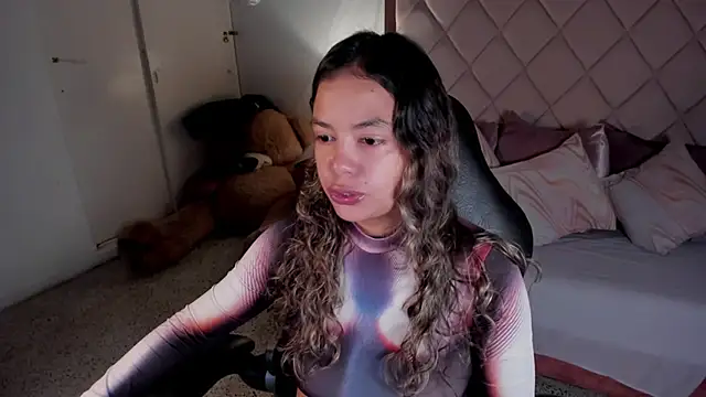 Snapshot of dulce_lyraa1 chatting on 14, 5, 2026 dulce lyraa1 online show from 14, 5, 2026