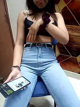 Sexy aakansha online show from 29, 3, 2026