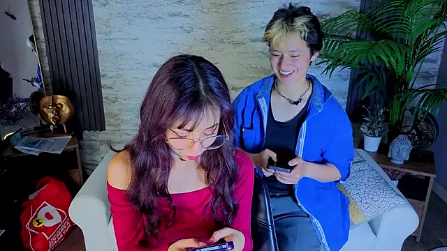 Snapshot of RedHood_1 chatting on 3, 3, 2026 RedHood 1 online show from 3, 3, 2026