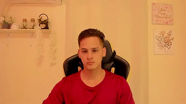 sexy andres01 online show from 1, 5, 2026