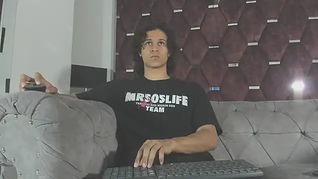 Snapshot of TonyBenedetti chatting on 24, 5, 2026 TonyBenedetti online show from 24, 5, 2026