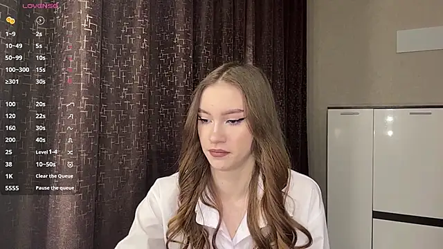 NuDonzze online show from 28, 4, 2026