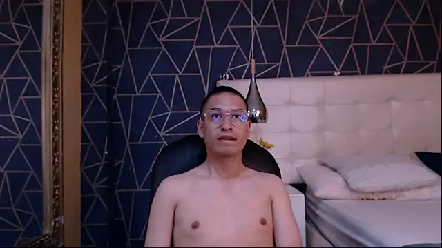 Snapshot of EriickFerrer chatting on 27, 2, 2026 EriickFerrer online show from 27, 2, 2026