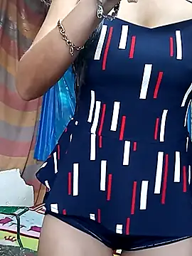 yuliitza4 online show from 20, 3, 2026