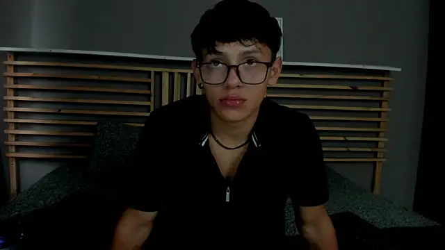 clark ken01 online show from 29, 4, 2026
