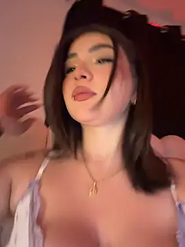 Snapshot of SamanthaValmont chatting on 28, 5, 2026 SamanthaValmont online show from 28, 5, 2026