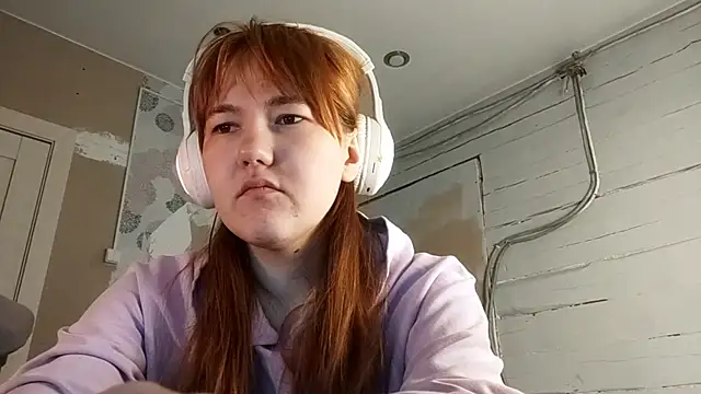 Snapshot of DinaFirebird chatting on 28, 2, 2026 DinaFirebird online show from 28, 2, 2026