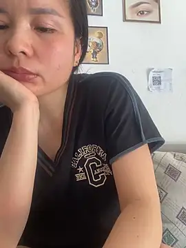 Ivy Trix2 online show from 8, 4, 2026