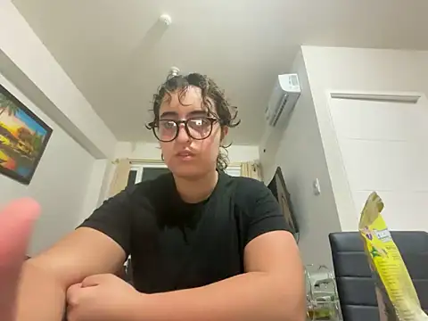 yassiestar online show from 21, 3, 2026