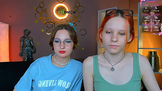 cassandra nik online show from 19, 6, 2026