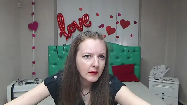 MeganPirs online show from 14, 4, 2026