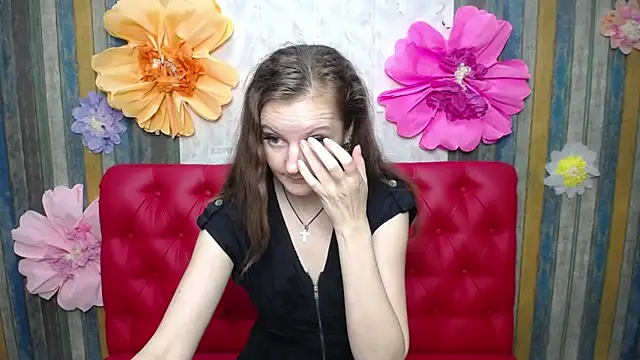 Snapshot of MeganPirs chatting on 11, 5, 2026 MeganPirs online show from 11, 5, 2026