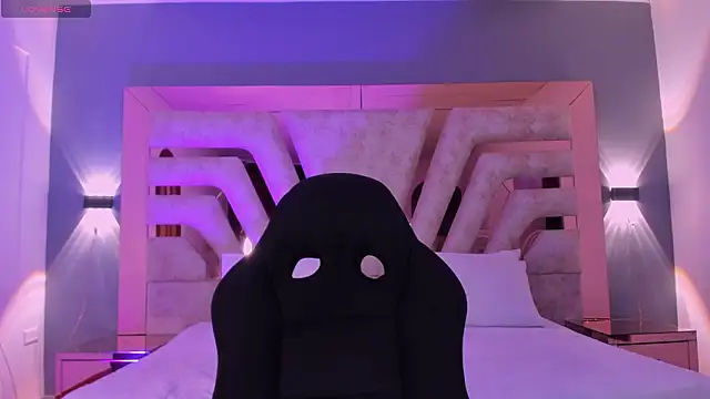 AgathaUwuDoll online show from 9, 3, 2026