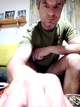 Hornybalkanmen12 online show from 28, 5, 2026