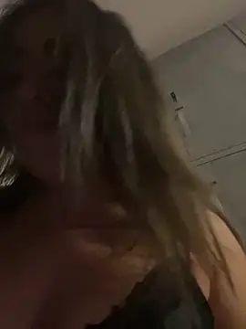 SofiBaez online show from 8, 3, 2026