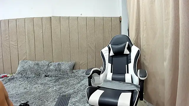 pipe hot04 online show from 14, 4, 2026