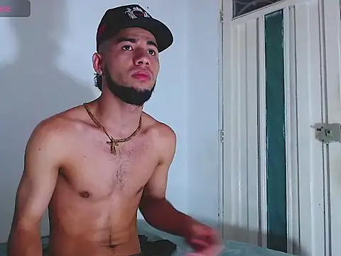 Snapshot of gabriel_reyes21 chatting on 9, 8, 2026 gabriel reyes21 online show from 9, 8, 2026