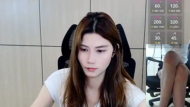 Snapshot of zhen-68 chatting on 11, 7, 2026 zhen-68 online show from 11, 7, 2026