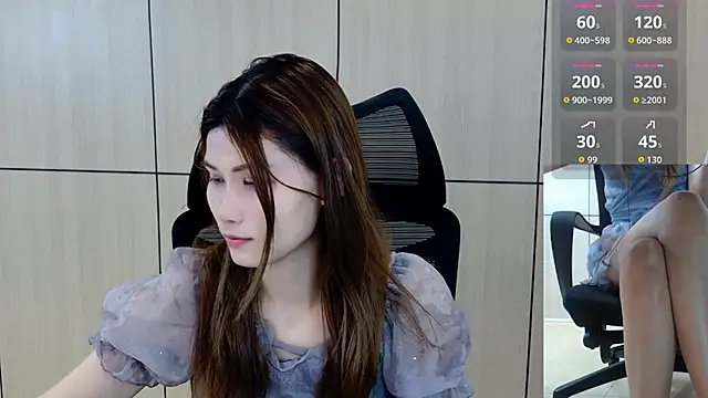 Snapshot of zhen-68 chatting on 13, 7, 2026 zhen-68 online show from 13, 7, 2026
