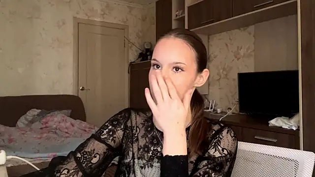 Snapshot of PrettyReal chatting on 2, 3, 2026 PrettyReal online show from 2, 3, 2026