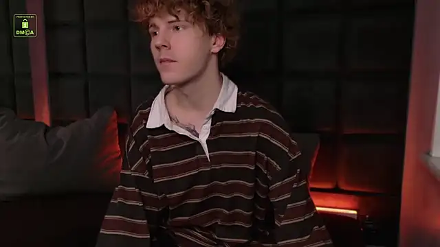 Snapshot of Mickey_Hawk chatting on 2, 3, 2026 Mickey Hawk online show from 2, 3, 2026