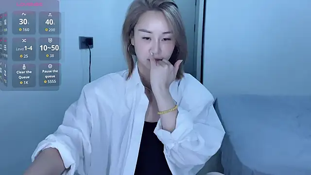 xiaolu-686 online show from 13, 4, 2026