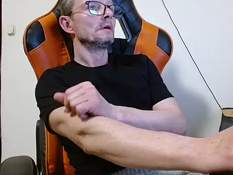 Snapshot of Sokarek chatting on 27, 3, 2026 Sokarek online show from 27, 3, 2026