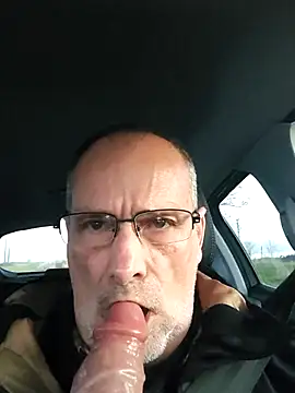 lui8181 online show from 12, 3, 2026