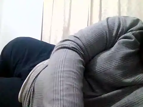 Snapshot of Huskyboss chatting on 2, 3, 2026 Huskyboss online show from 2, 3, 2026