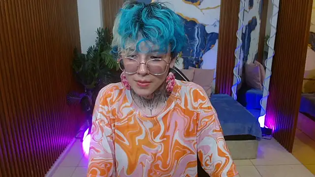 Lyra tay online show from 16, 4, 2026