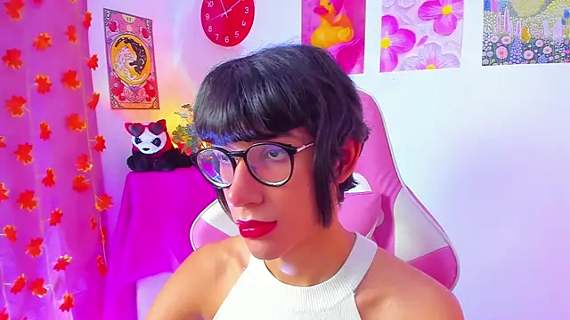 Madeline 21 online show from 18, 3, 2026