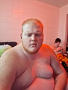 Sexydaddyredandgirls online show from 1, 5, 2026