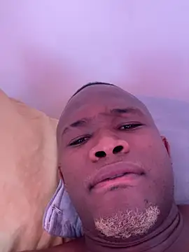 DarianWill18 online show from 5, 4, 2026