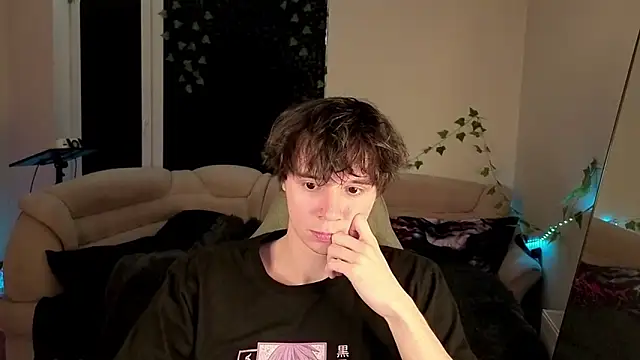 Snapshot of AnthonyCuutie chatting on 8, 5, 2026 AnthonyCuutie online show from 8, 5, 2026