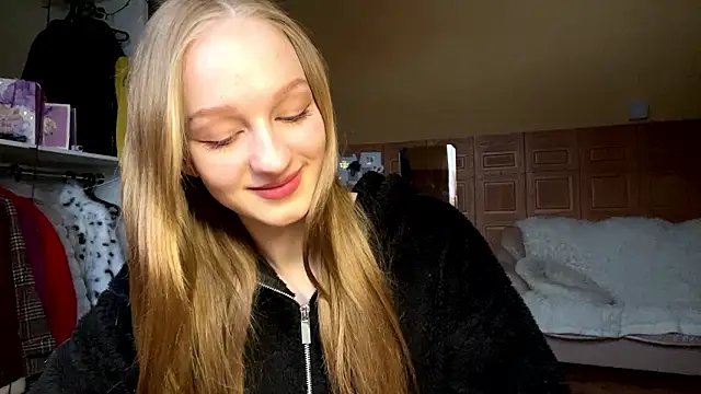 Anika Socutehe online show from 2, 3, 2026