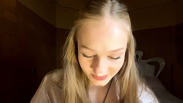 Snapshot of Anika_Socutehe chatting on 20, 4, 2026 Anika Socutehe online show from 20, 4, 2026