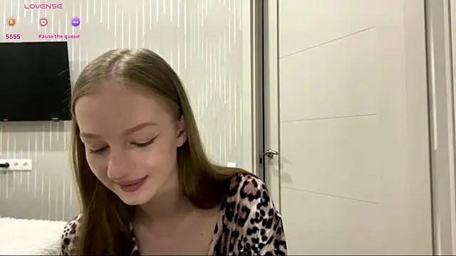 Snapshot of Anika_Socutehe chatting on 31, 5, 2026 Anika Socutehe online show from 31, 5, 2026