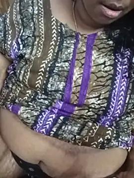 Snapshot of deepika-mallus chatting on 24, 5, 2026 deepika-mallus online show from 24, 5, 2026